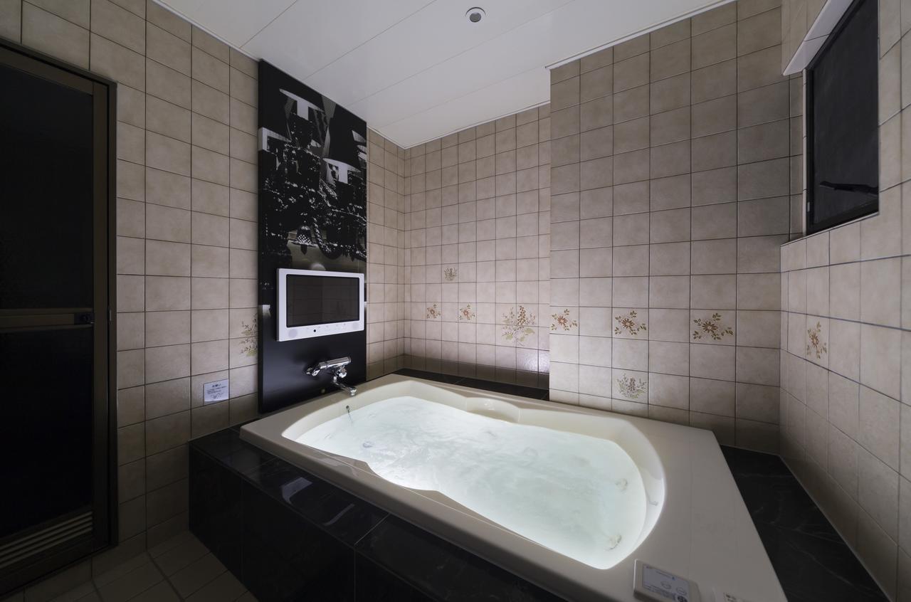 Hotel Plant Garden Resort  Toyokawa Exterior foto